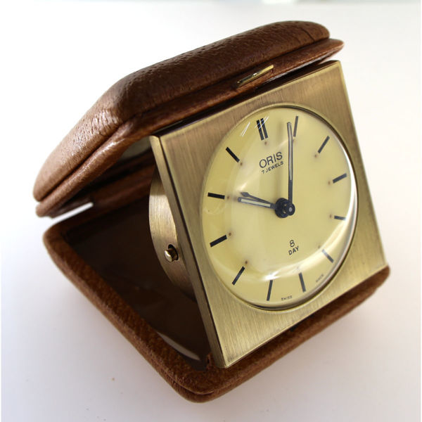 Picture of TRAVEL ALARM CLOCK